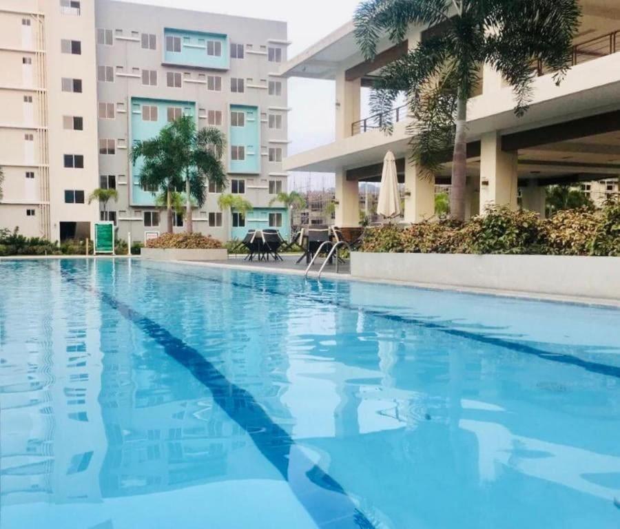 Futura Homes 2 Bdr Free Pool Access,Netflix Wifi Fully Furnished Davao City Eksteriør billede